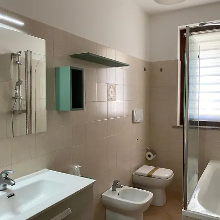 Bed and Breakfast La Chiocciola Momo Exterior foto